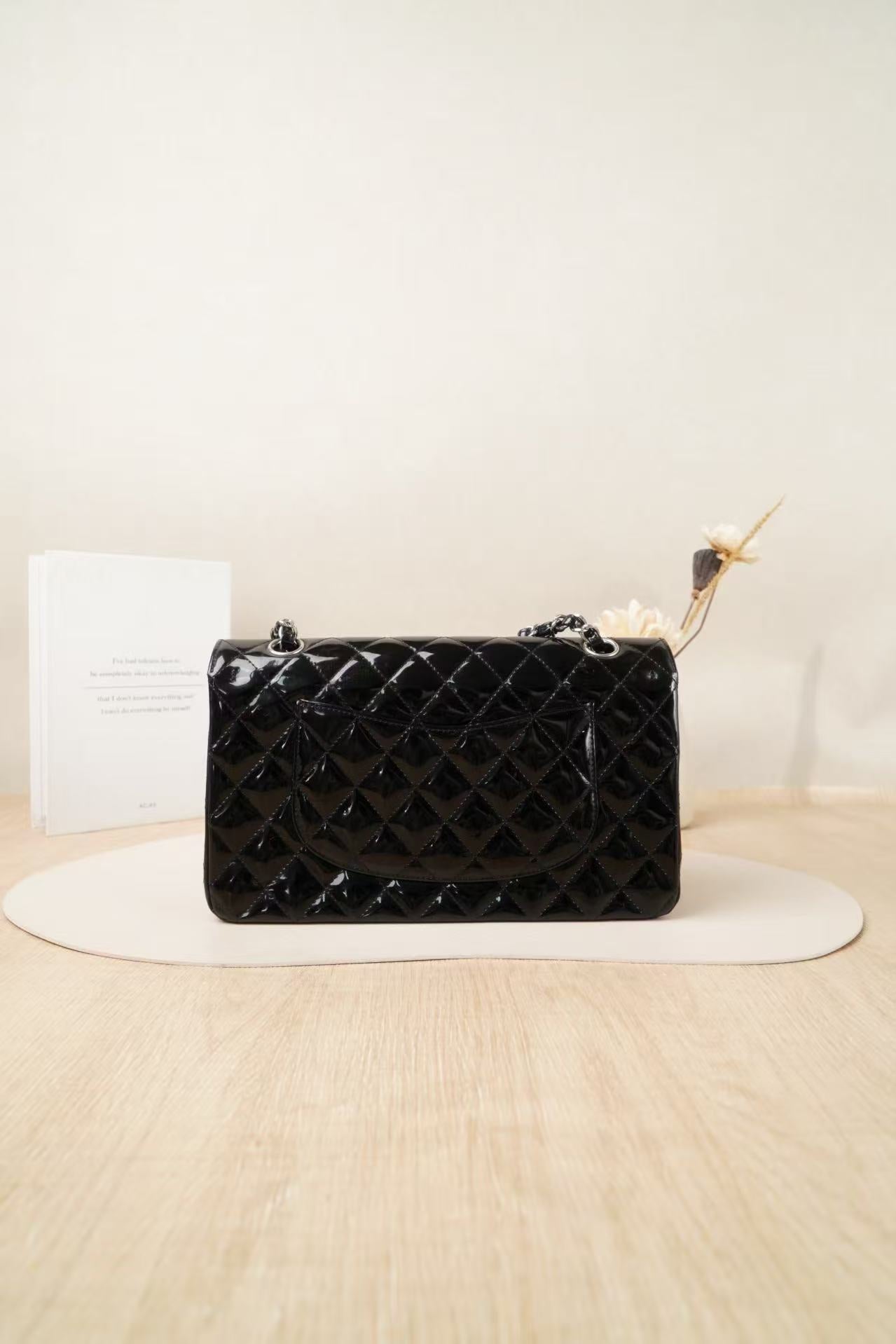 Chanel timeless classic crossbody medium bag